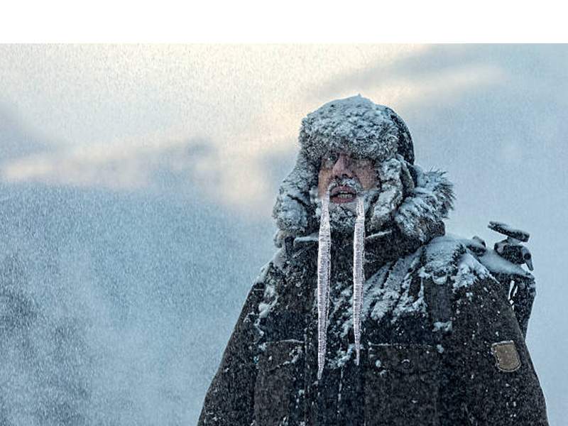 Tot mai mulți români au făcut țurțuri la mustăți de la atâta încălzire globală