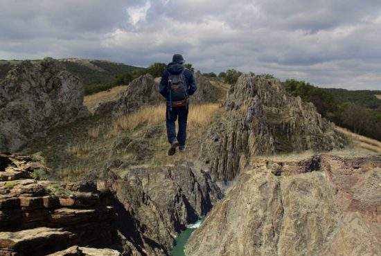 Știați? În Munții Dobrogei există un Grand Canyon de 1,8 metri adâncime