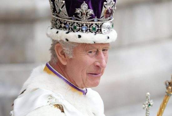 Regele Charles și-a amintit de Regele Mihai și i-a cinstit memoria fâlfâind urechile
