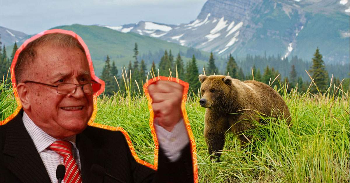 Ion Iliescu s-a întâlnit cu un urs și a chemat minerii să-l bată