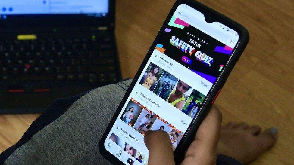 Noul cod fiscal: românii vor plăti un leu pentru fiecare TikTok văzut