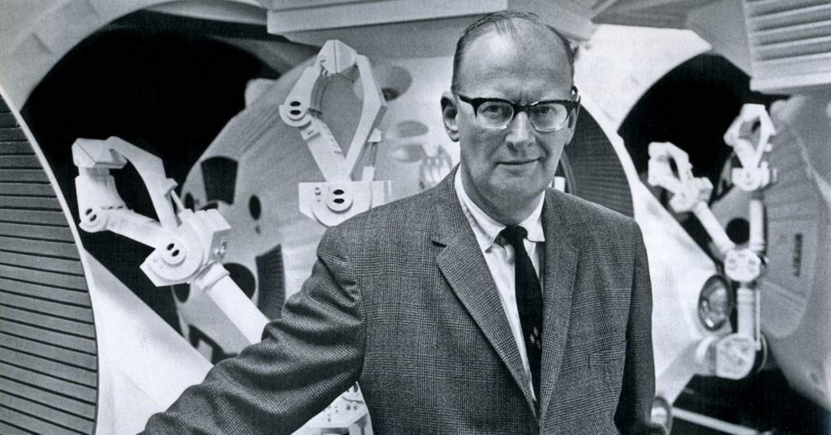 Mii de atei s-au înghesuit la moaștele lui Arthur C. Clarke, depuse la Observatorul București