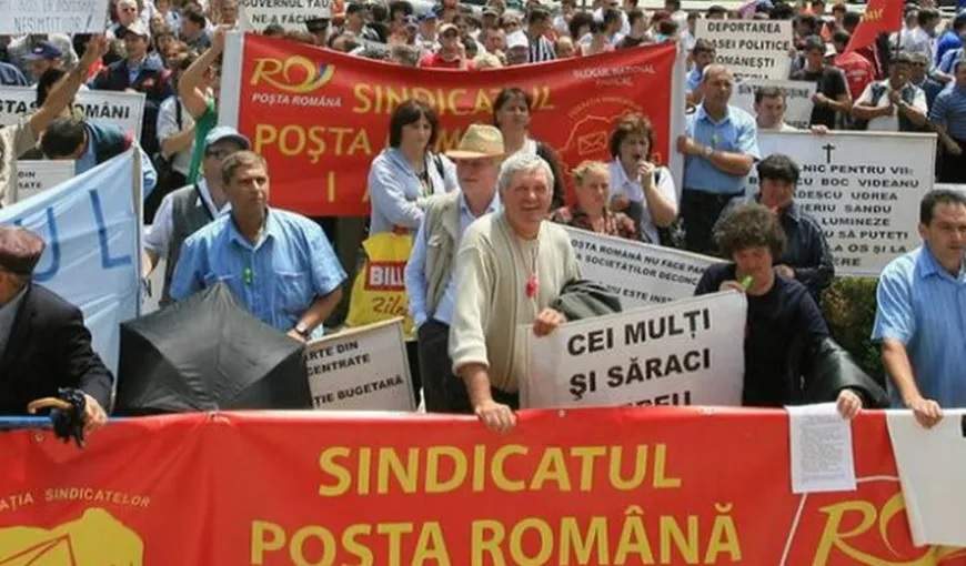 Protest la Poștă. Au printat pancarta în 5 zile cu imprimanta matricială