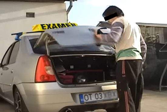 Un caracalean a picat examenul auto a 53-a oară după ce iarăși s-a băgat în portbagaj