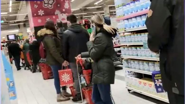 Fumătorii vor avea voie maxim 2 încercări când cumpără țigări, ca să nu mai țină coada