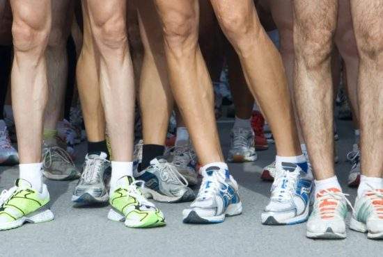 Efectul devalorizării leului: la semimaratonul din weekend se va alerga în curul gol