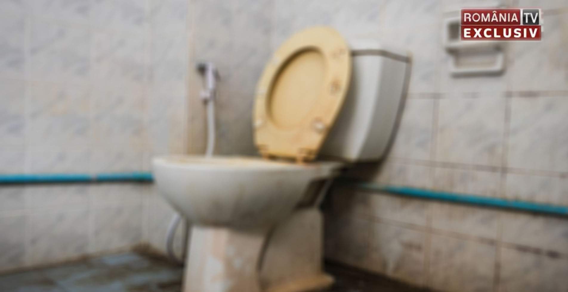 Emisia România TV, oprită 3 ore. Fanii pot însă privi un WC și nu vor sesiza diferența