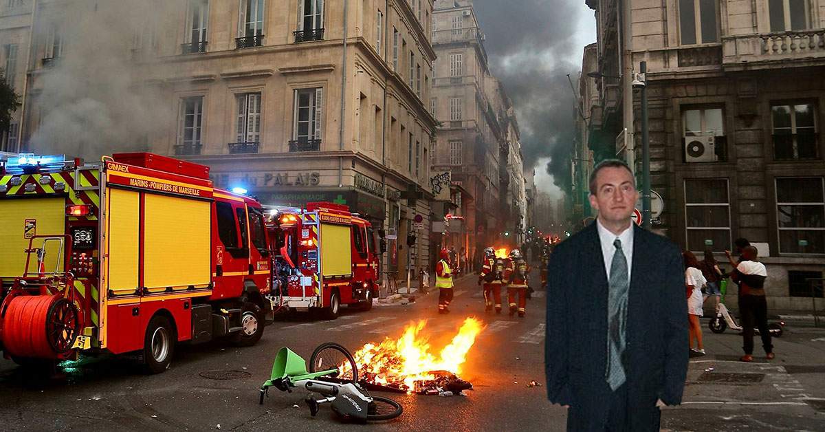 Smart. Ca să scape de chiștoacele de pe jos, Parisul va aduce săraci din Mizil
