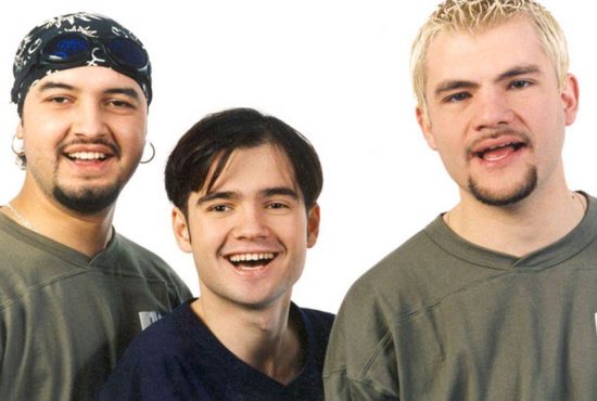 7 lucruri pe care sigur nu le ştiai despre muzica anilor 90