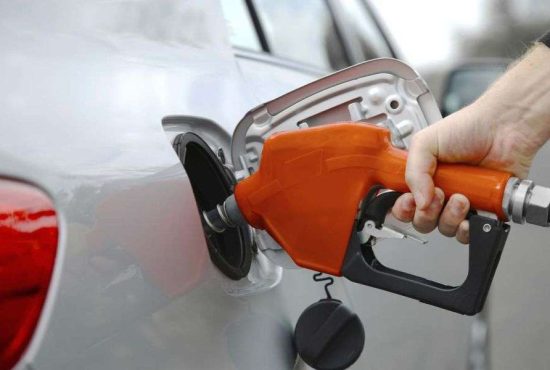 7 metode simple ca să faci faţă scumpirii benzinei