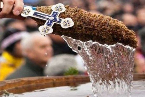 7 ape sfințite pe care doar avansații la ortodoxie le cunosc