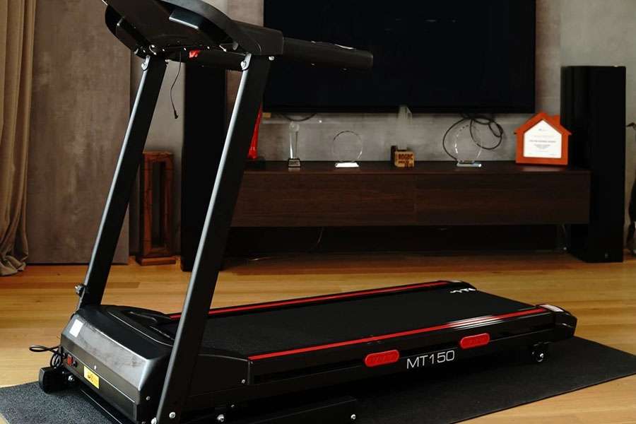 7 moduri inedite în care mai poate fi folosită o bandă de alergare