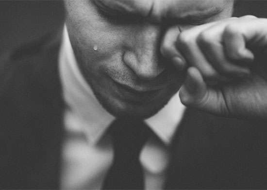 7 dureri crunte pe care doar un bărbat le poate experimenta