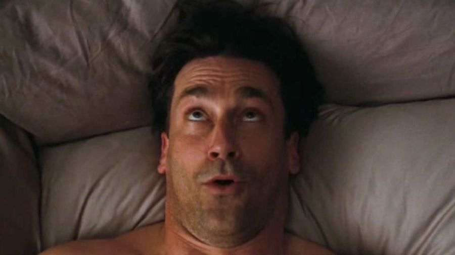 7 metode prin care îl poți face să urle de plăcere în pat