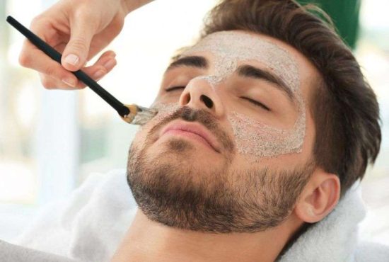 7 lucruri despre relația bărbaților cu produsele cosmetice