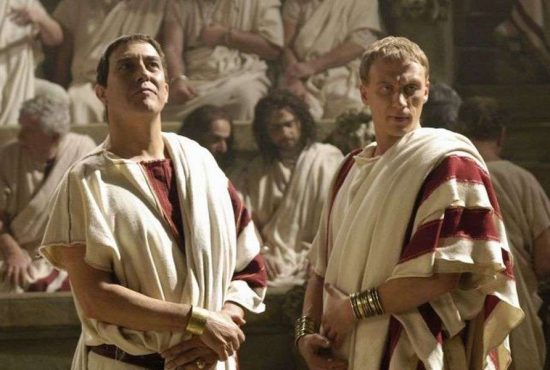 7 accesorii care ar merita să revină la modă