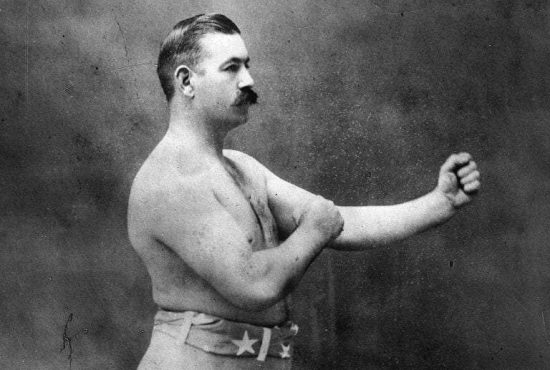 7 chestii pe care trebuie să le faci să pari mai bărbat