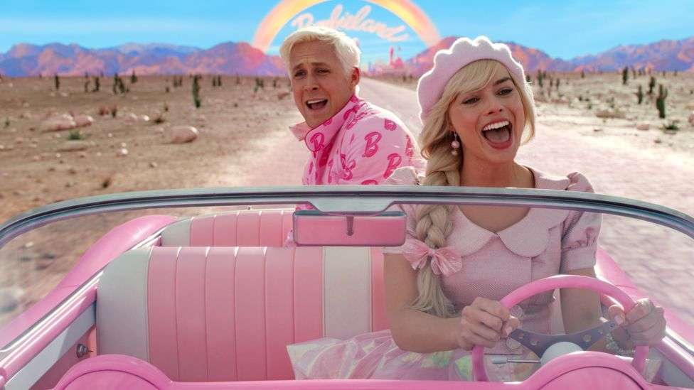 7 lucruri despre celebra păpuşă Barbie