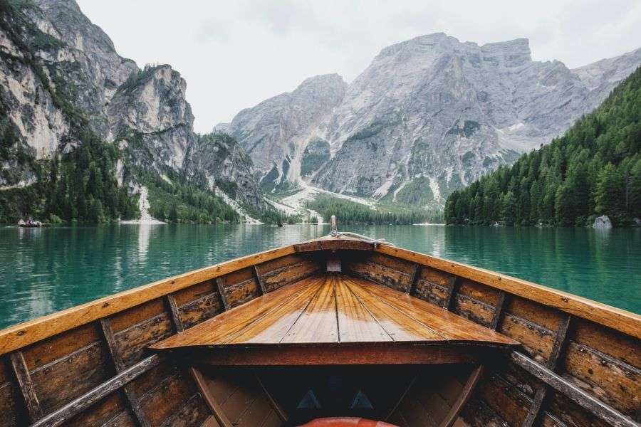 7 pericole care te pândesc când te dai cu barca