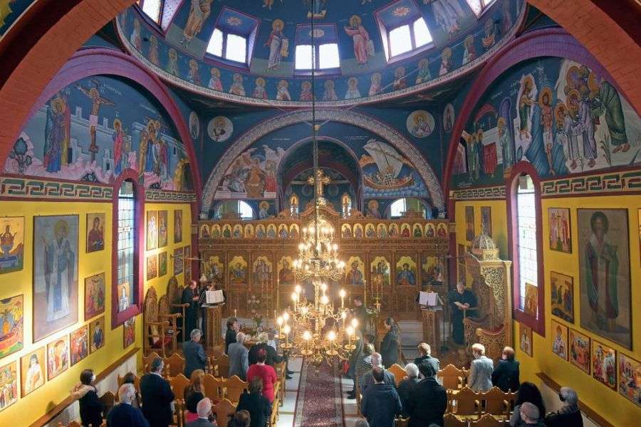7 moduri prin care poți fi cel mai credincios om și să câștigi la religie