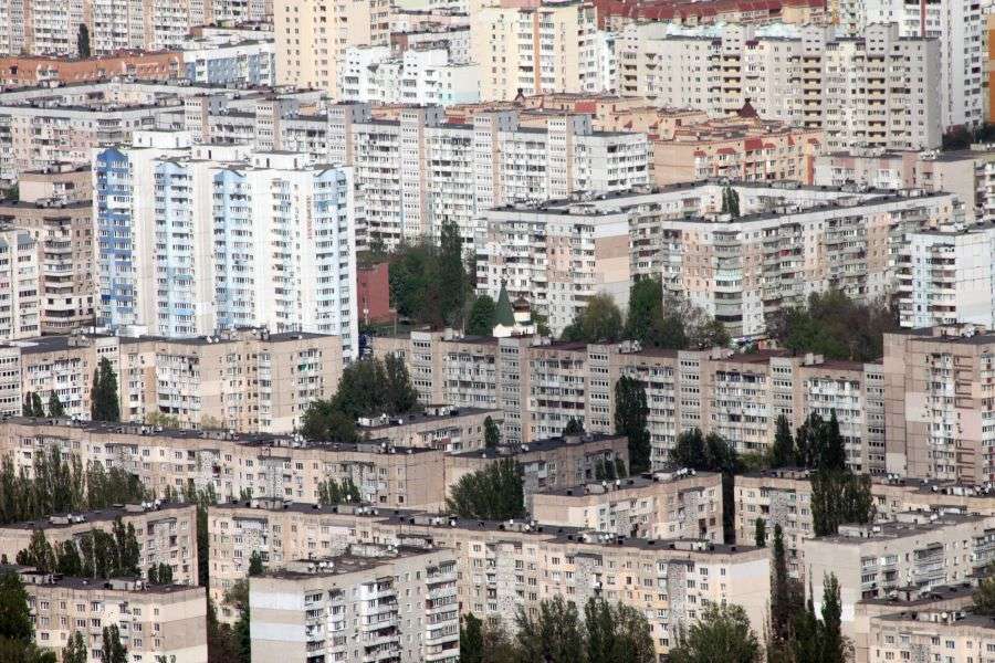 7 dezavantaje ale trăitului într-o țară comunistă