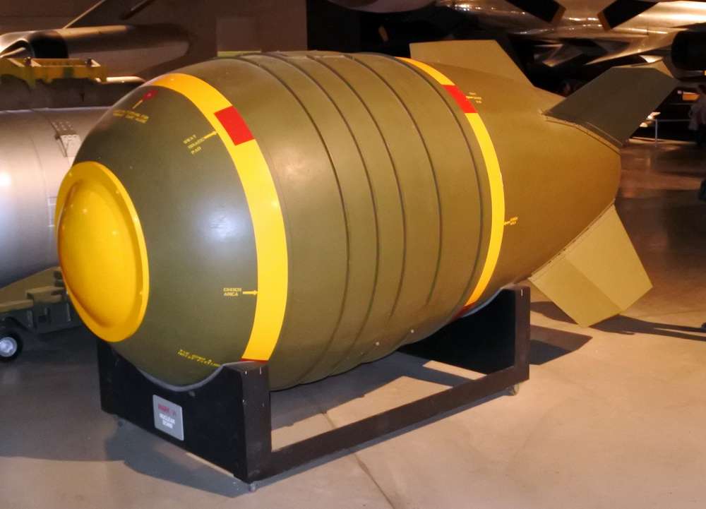 7 indicii că România are deja arme nucleare
