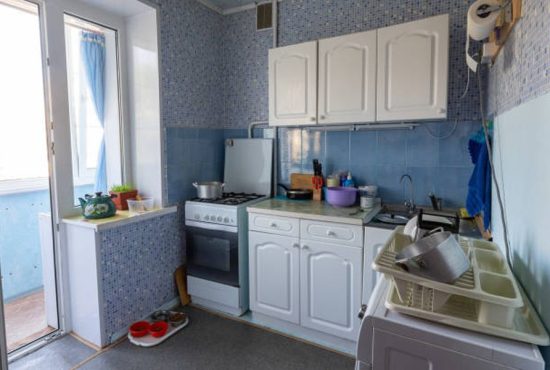 7 lucruri pe care ar trebui să le ai în bucătărie dacă ești sărac