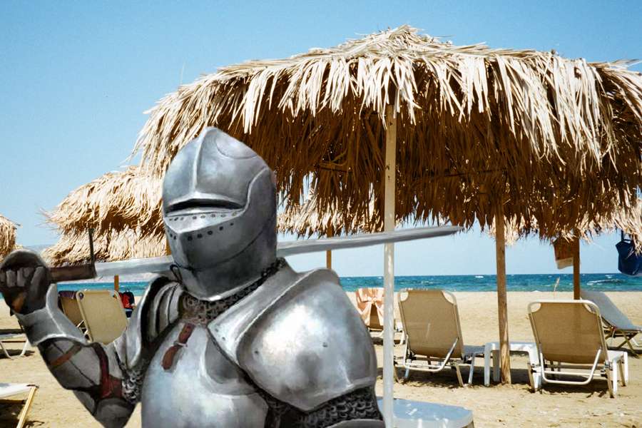 7 ținute nerecomandate la plajă