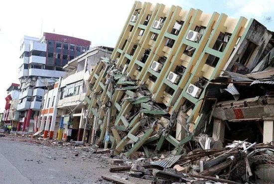 7 lucruri pe care trebuie să le faci în caz de cutremur în România