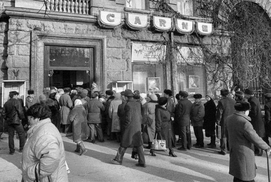 7 motive pentru care se trăia mai bine pe vremea comuniștilor