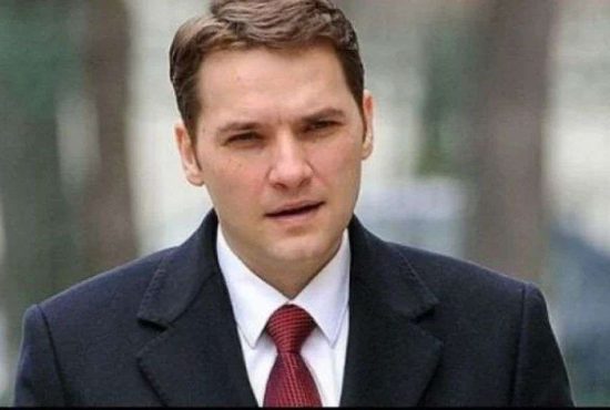 7 detalii care te dau de gol că ești prost