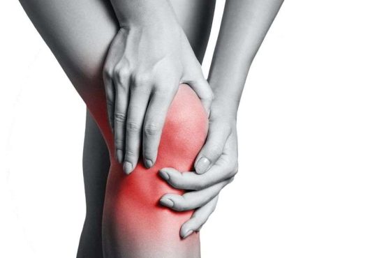7 posibile cauze ale durerilor de genunchi