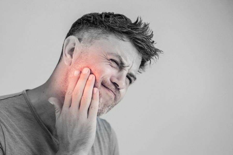 7 lucruri pe care e bine să le faci când te doare o măsea