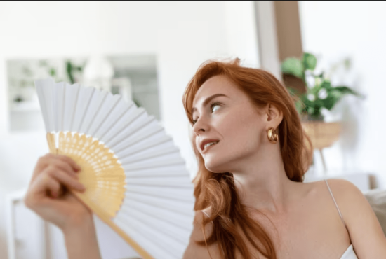 7 avantaje evidente ale folosirii evantaiului pe caniculă