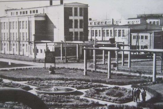 7 povești de succes ale industriei comuniste