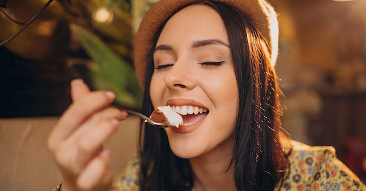 Tot mai multe femei încearcă dieta cu tiramisu: nu slăbesc, dar măcar se simt bine