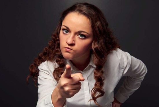 7 locuri de vacanță de mers cu o femeie isterică