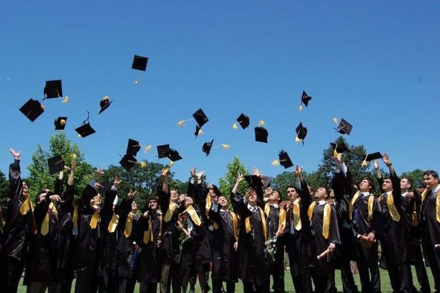 7 lucruri despre serbările de sfârşit de an şcolar