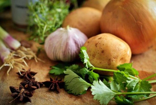 Top 7 alimente pe care să le mănânci dacă vrei să trăiești 100 de ani
