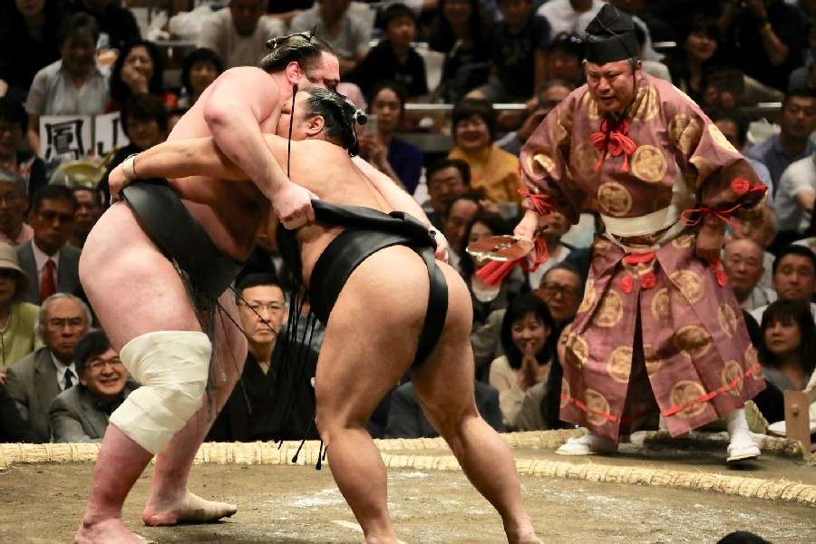 7 lucruri despre sumo, sportul național din Japonia