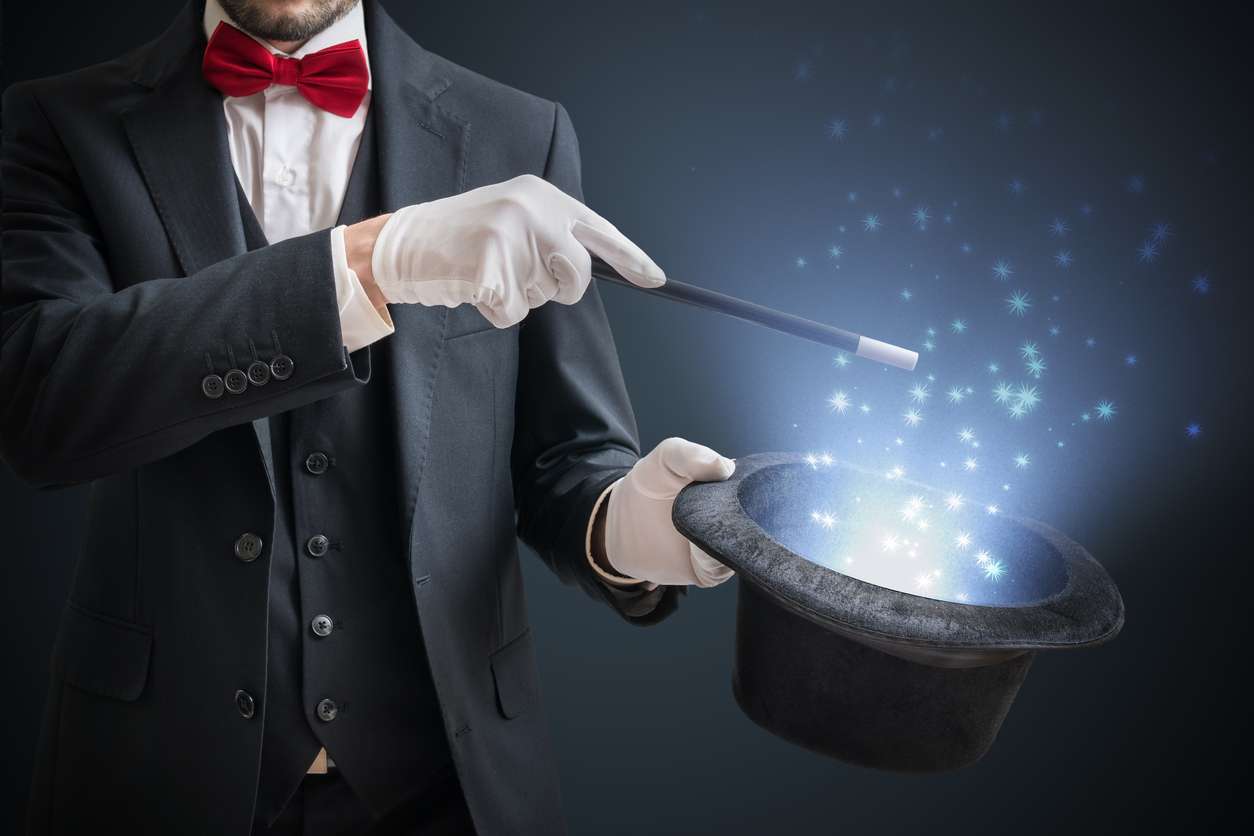 7 indicii că fiul tău ar putea ajunge magician