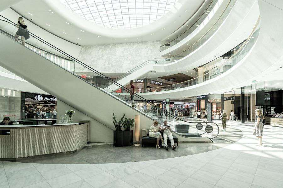 7 motive pentru care e bine să ai un mall la tine-n oraș
