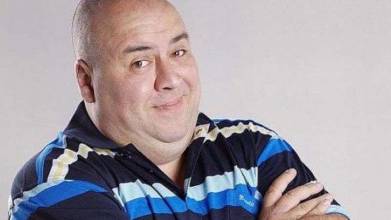 7 femei cu inima frântă de către Mârlanu de la Trăsniţii