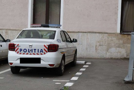 7 dotări standard ale mașinilor de poliție