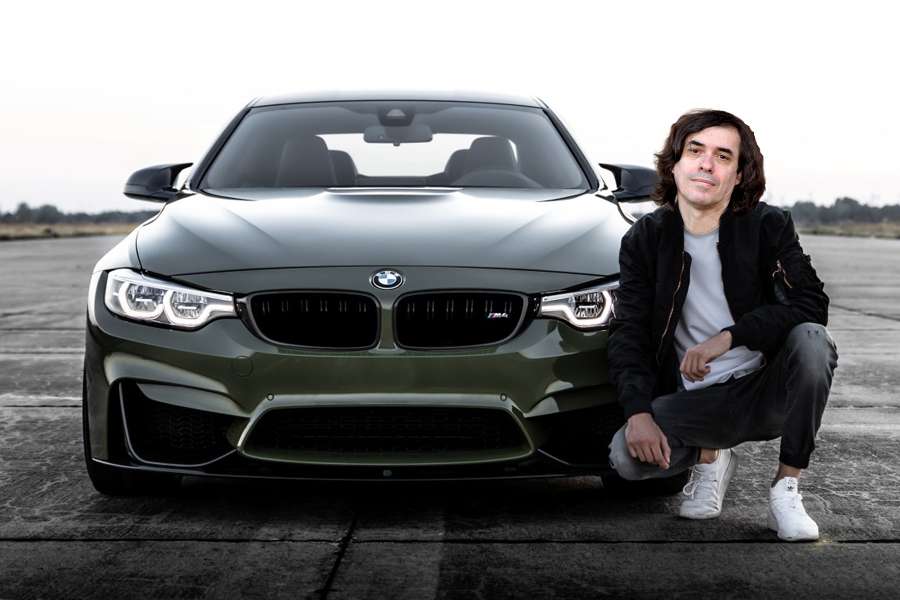 7 lucruri despre Mircea Cărtărescu, posesor de BMW