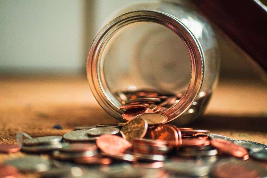 7 metode simple prin care poți să economisești bani