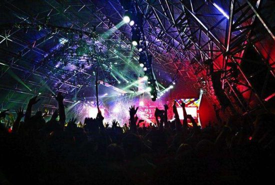 7 sfaturi utile dacă mergi la un festival de muzică electronică