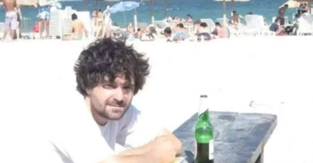 Președintele Nicușor Dan agresat de toți cerșetorii care-i cer o țigară la Stuf