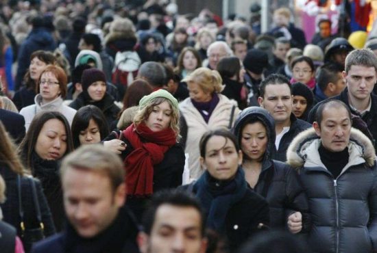 7 lucruri bizare despre specia umană