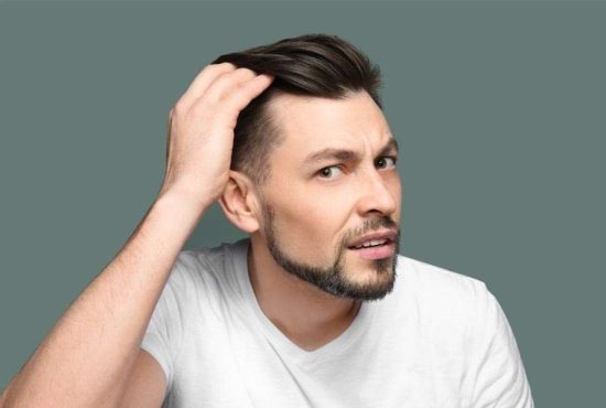 7 indicii că urmează să chelești
